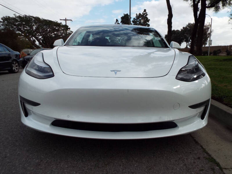tesla model 3 2020 5YJ3E1EA7LF613051 image tesla model 3 2020 5YJ3E1EA7LF613051 image